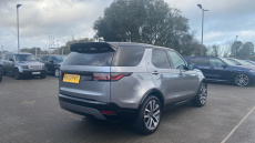 Land Rover Discovery 3.0 D300 Dynamic SE 5dr Auto Diesel Station Wagon